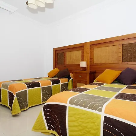 Holiday Atlantida Seaviews * Arrecife (Lanzarote)